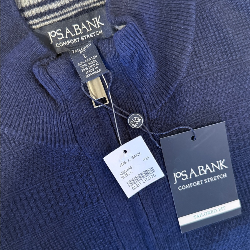 NWT!!! Jos. A. Bank Men's Navy Zip-Up Sweater- Size L - Picture 3 of 4
